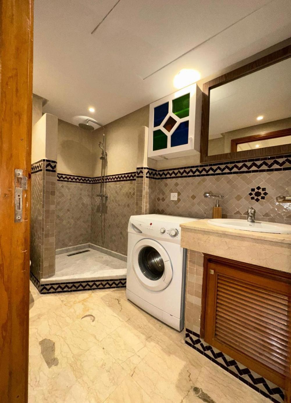 Appartement Moderne En City Center Marrakech-Gueliz Μαρακές Εξωτερικό φωτογραφία